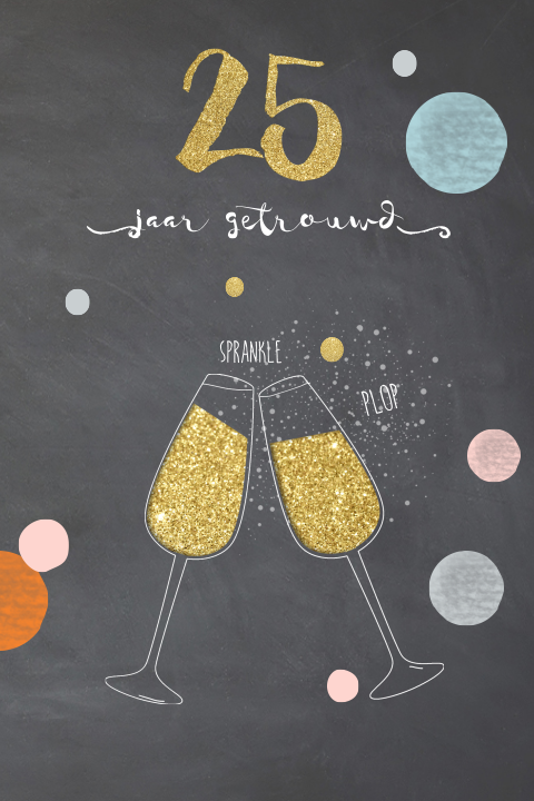 Krijtbord uitnodiging 25 jaar getrouwd champagne glazen