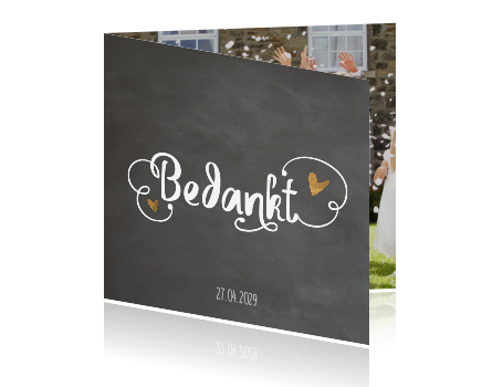 Foto bedankkaart van jullie huwelijk met sierletters en krijtbord